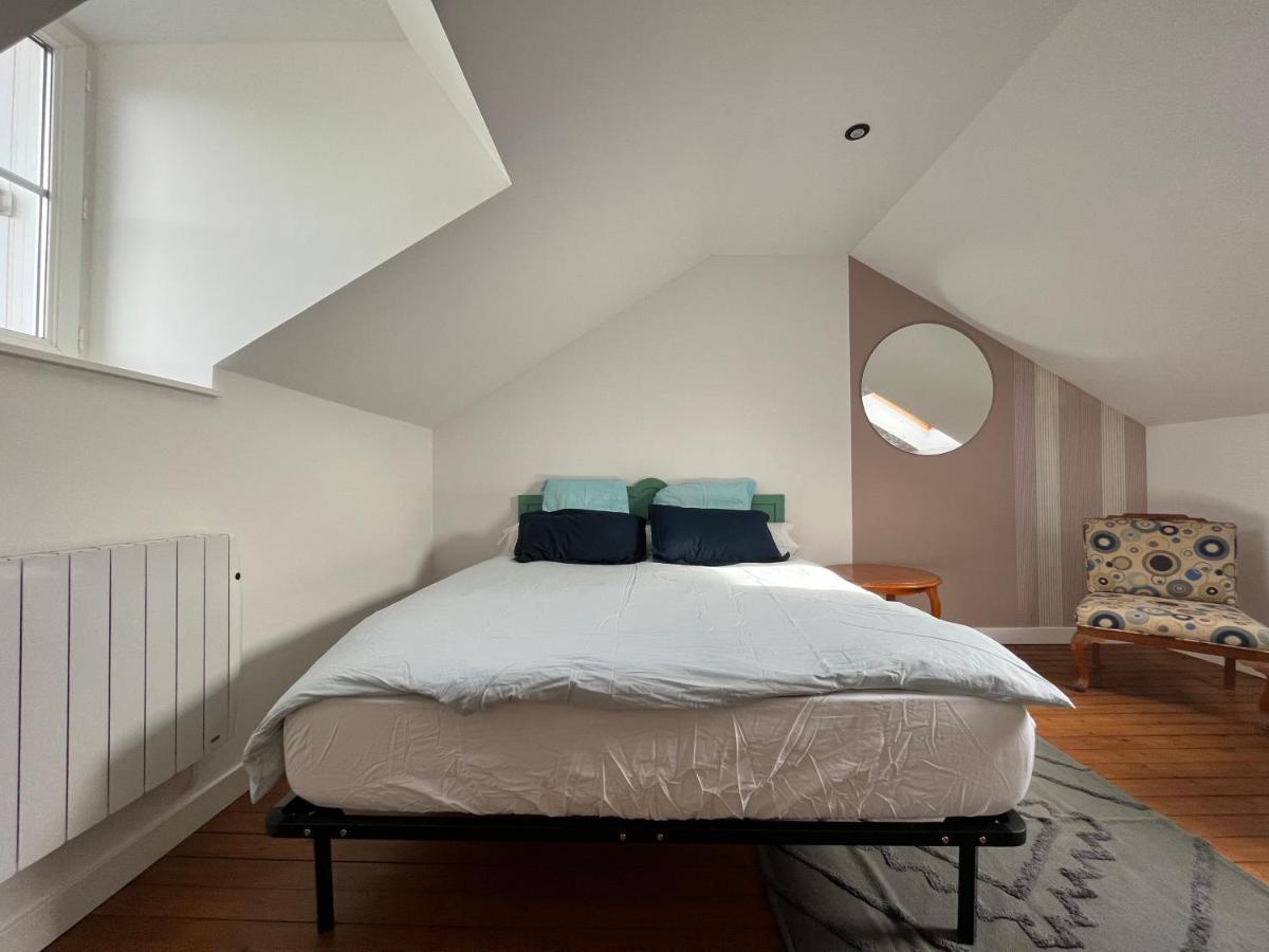 Sur Les Toits De Fontainebleau - Hypercentre Apartment Екстериор снимка